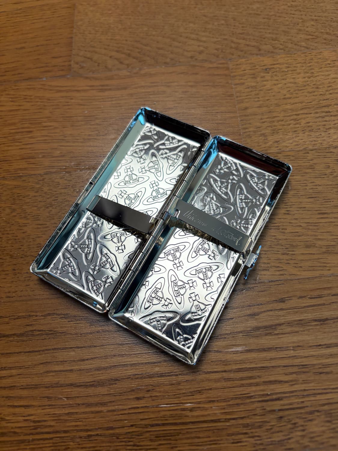 비비안웨스트우드 ORB 시가렛 케이스 상품이미지5