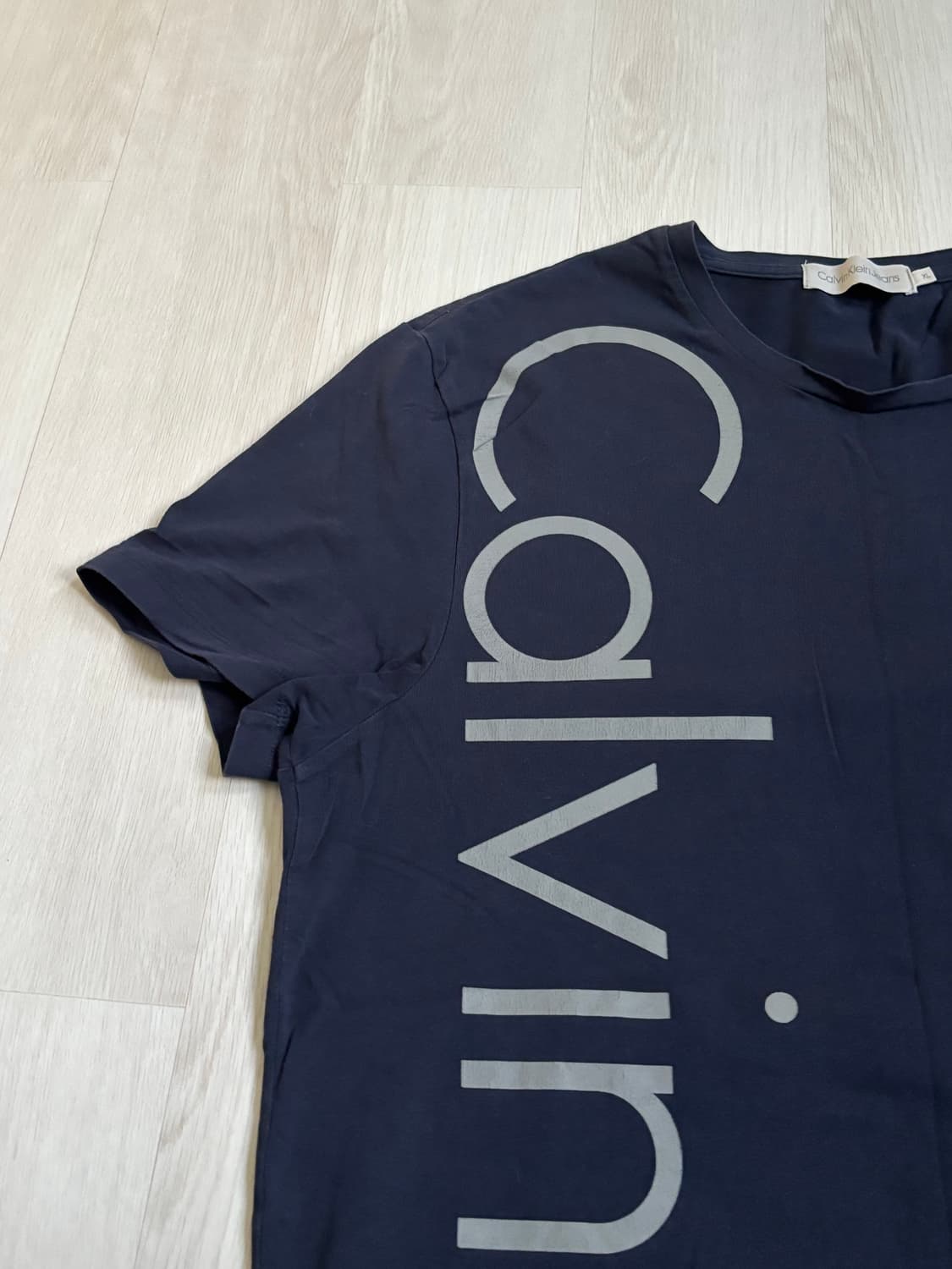 켈빈클라인진 반팔티 XL 상품이미지4