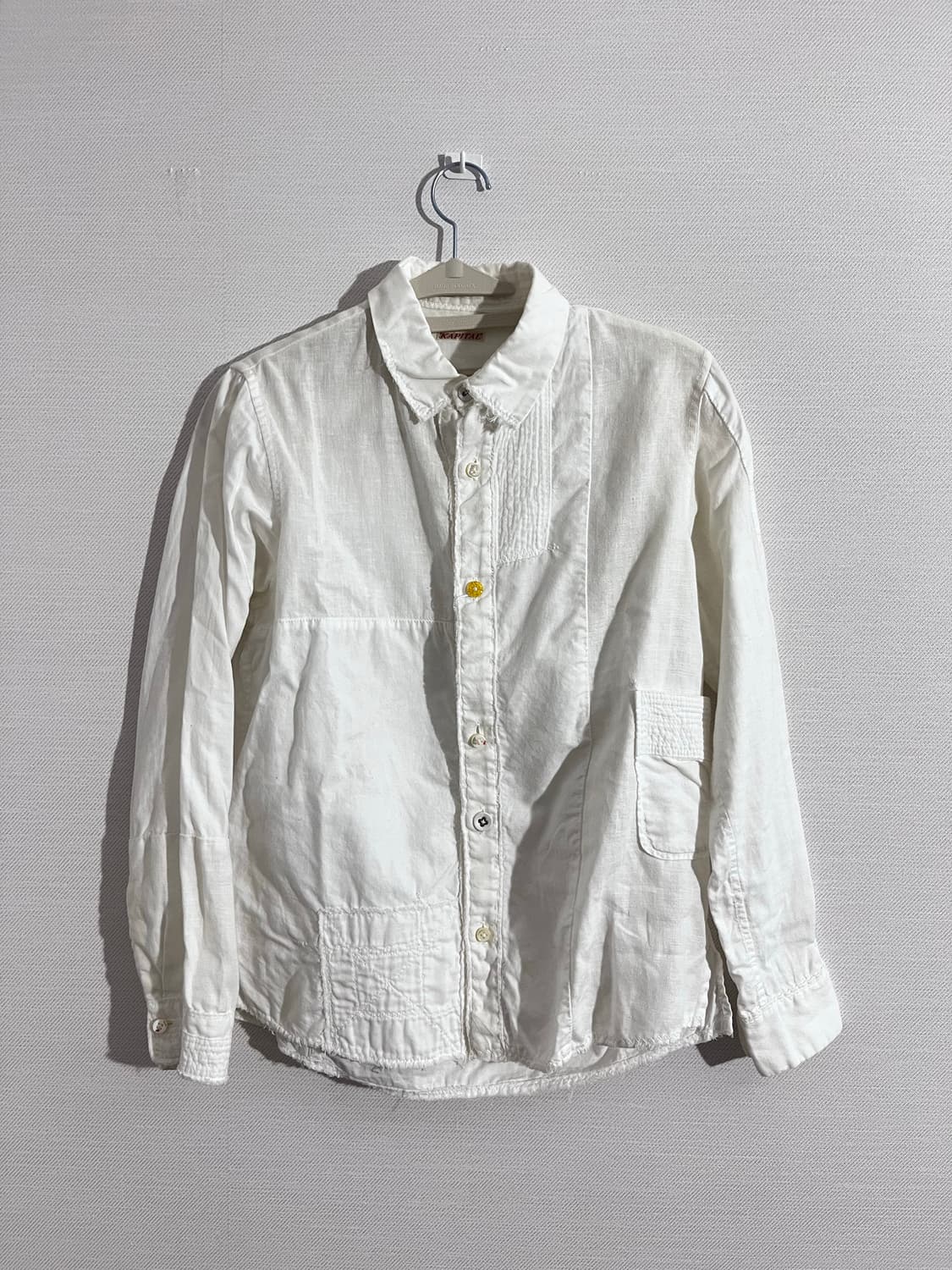캐피탈 버튼 디테일 셔츠 상품이미지1