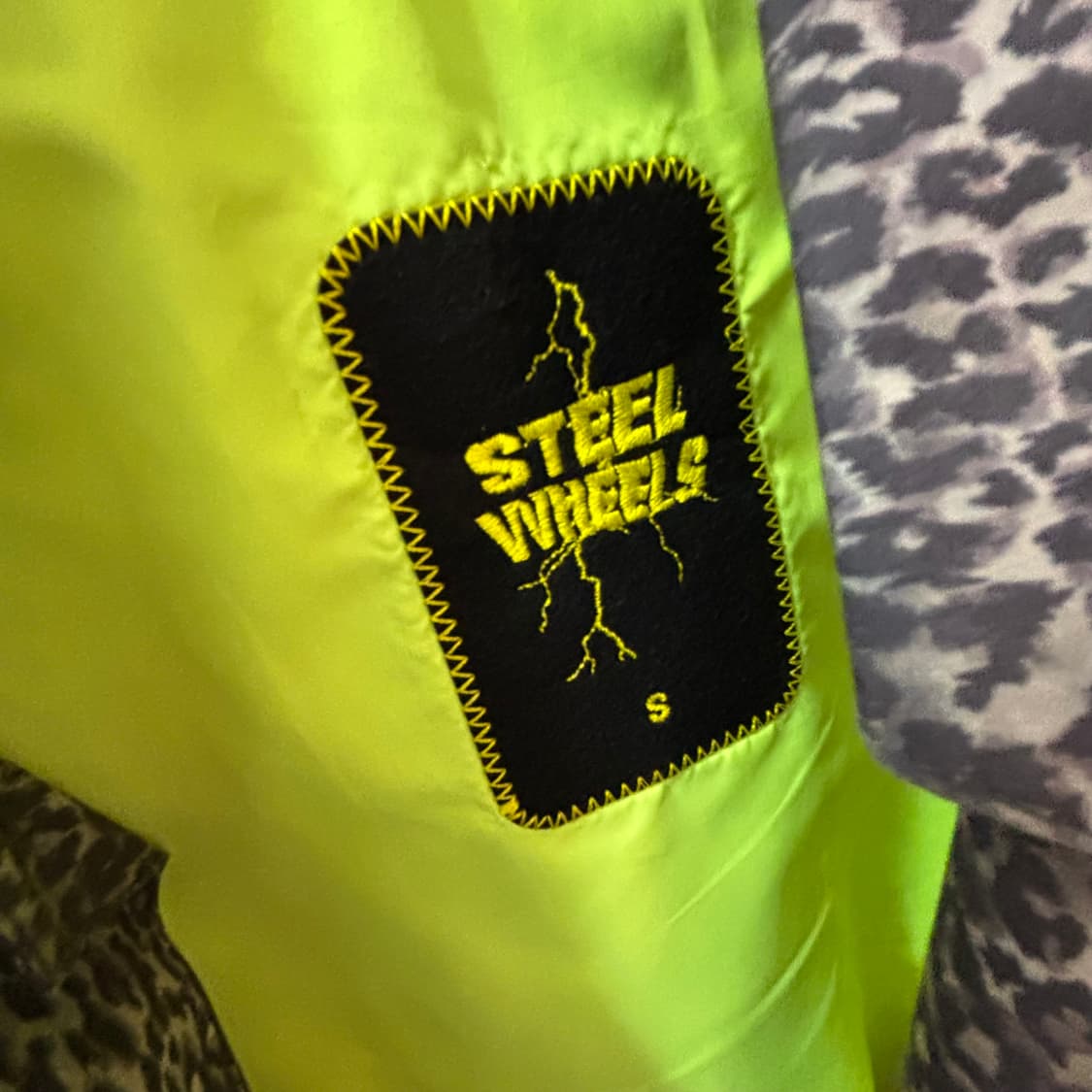 스틸 휠즈 레오파드 코치 자켓 상품이미지2