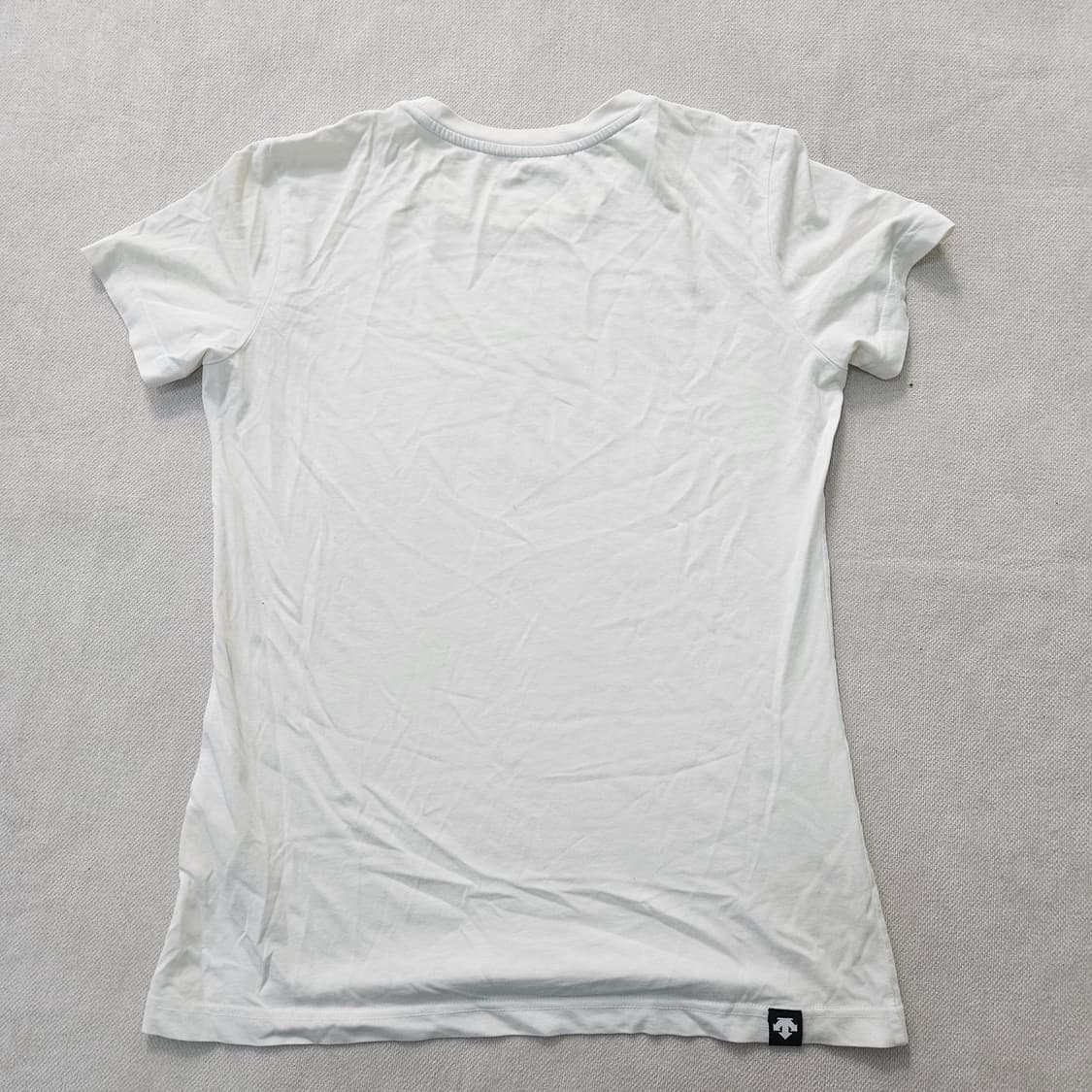 95 데상트 빅로고 반팔티 0304Y 상품이미지2