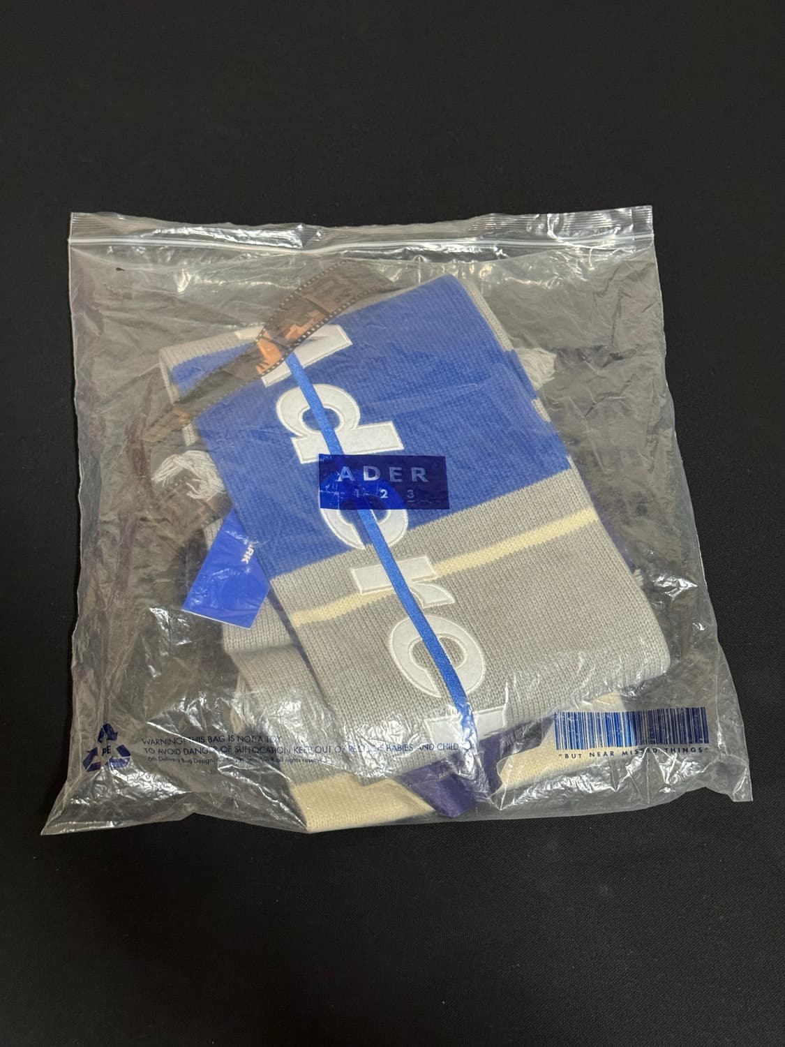 아더에러 아폴드 머플러 19FW(희귀) 상품이미지7