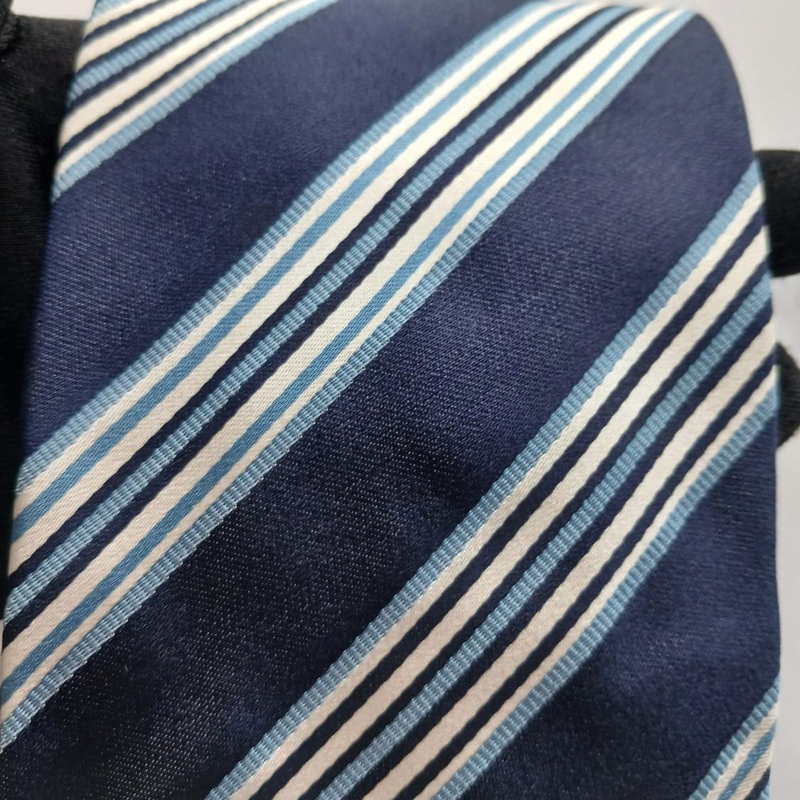 샤를주르당 실크 네이비 스트라이프 넥타이 9.7cm 새제품 A18706
 상품이미지6