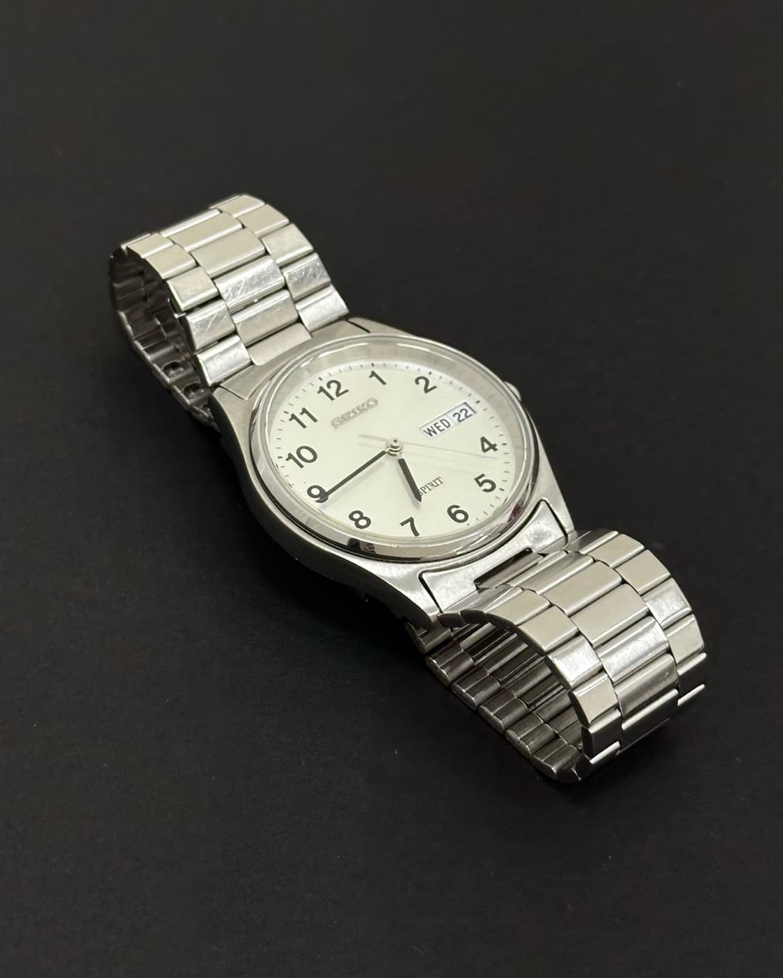 세이코 스피릿 데이데이트 라운드 쿼츠 시계 상품이미지5