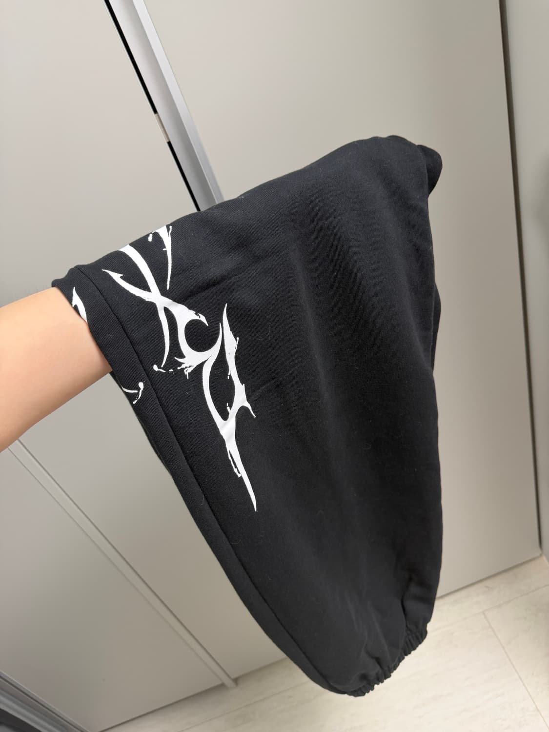 디쏘에이치 썬더 로고 팬츠 블랙 상품이미지4