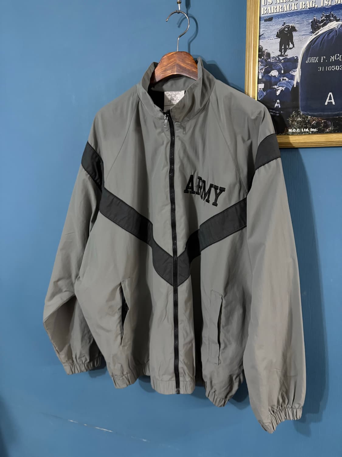 90‘s U.S Army IPFU Jacket. 상품이미지2
