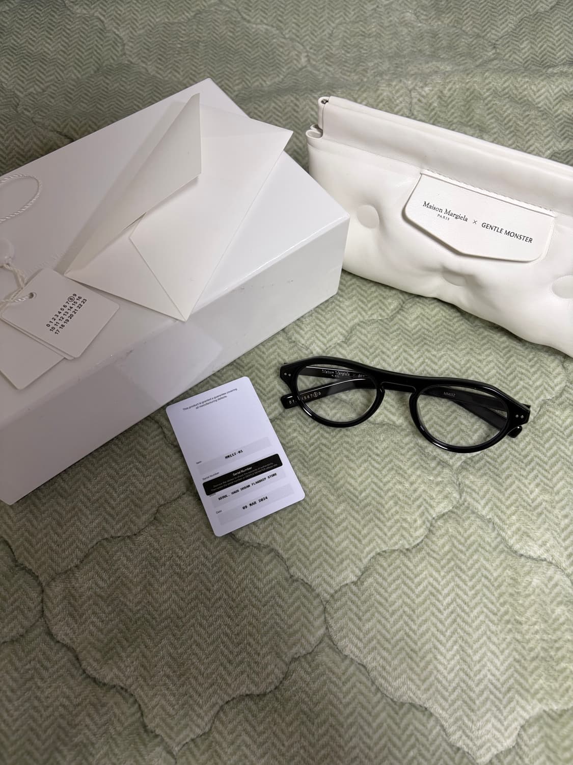 젠틀몬스터 마르지엘라 MM112 블랙 상품이미지1