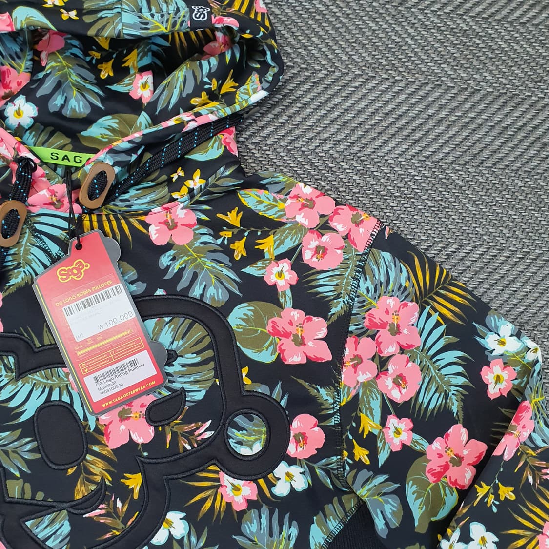 미착용 Saga 후드티 남자105 상품이미지3