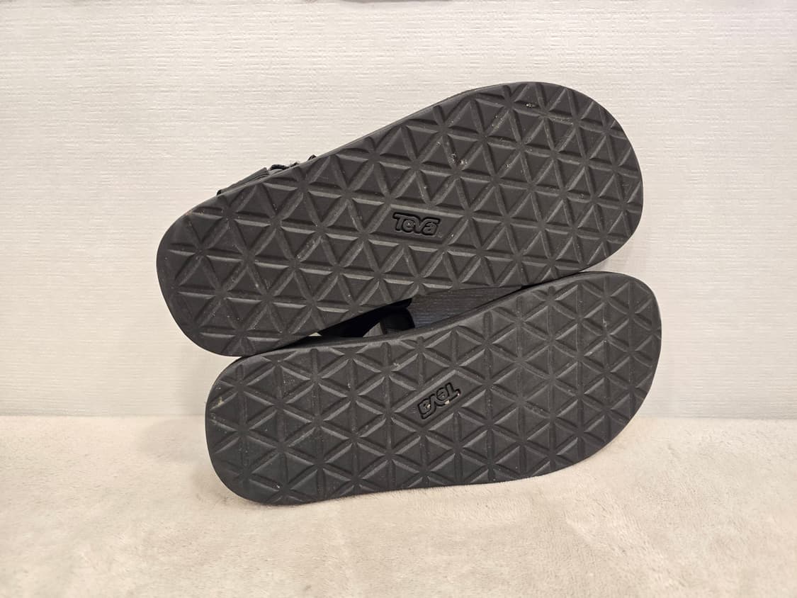 테바 블랙 스트랩 샌들 250 상품이미지6