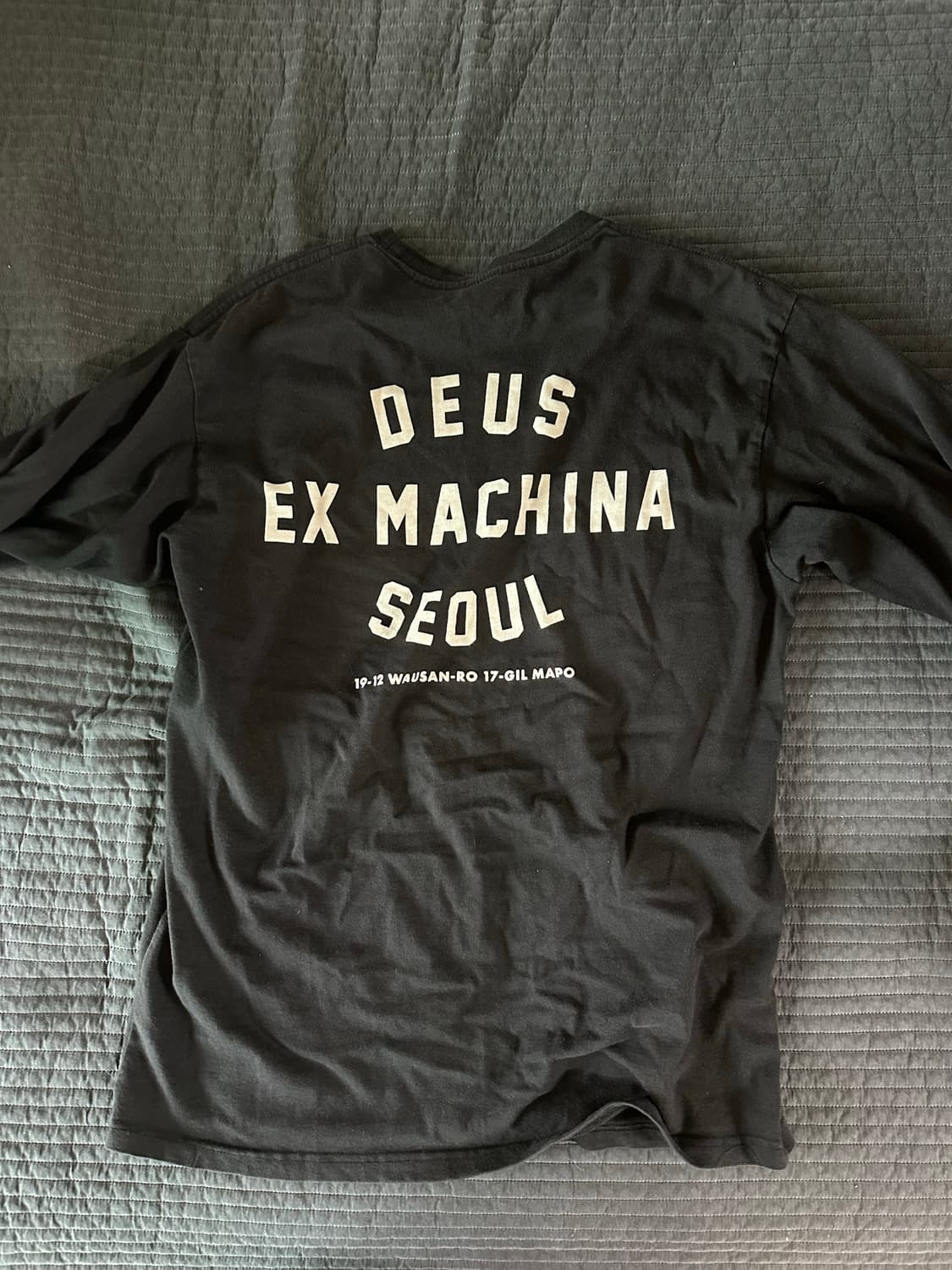 데우스 롱슬리브 상품이미지2