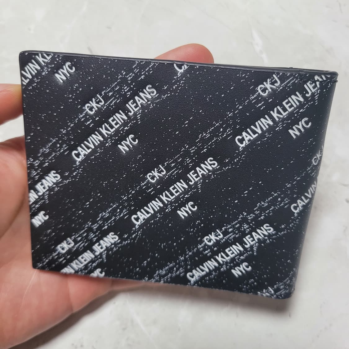 정품 캘빈클라인 진 블랙 반지갑 CKJ 로고 상품이미지3