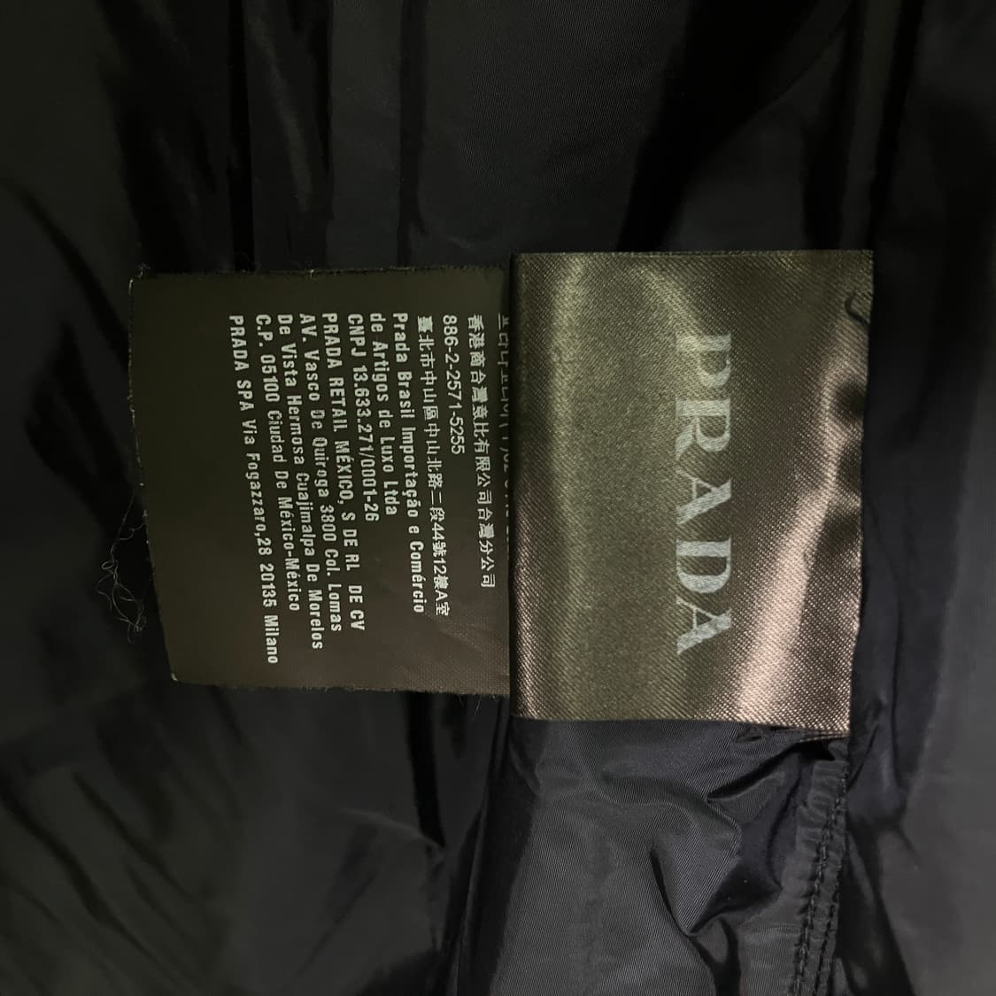 Prada 프라다 네이비 패딩 점퍼  상품이미지9