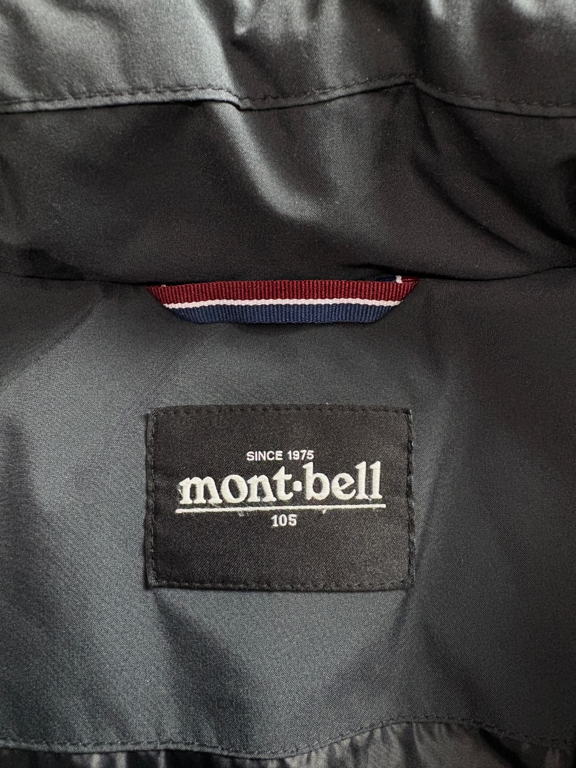 몽벨 고프코어 마운틴 덕다운 경량 패딩 2759 상품이미지3