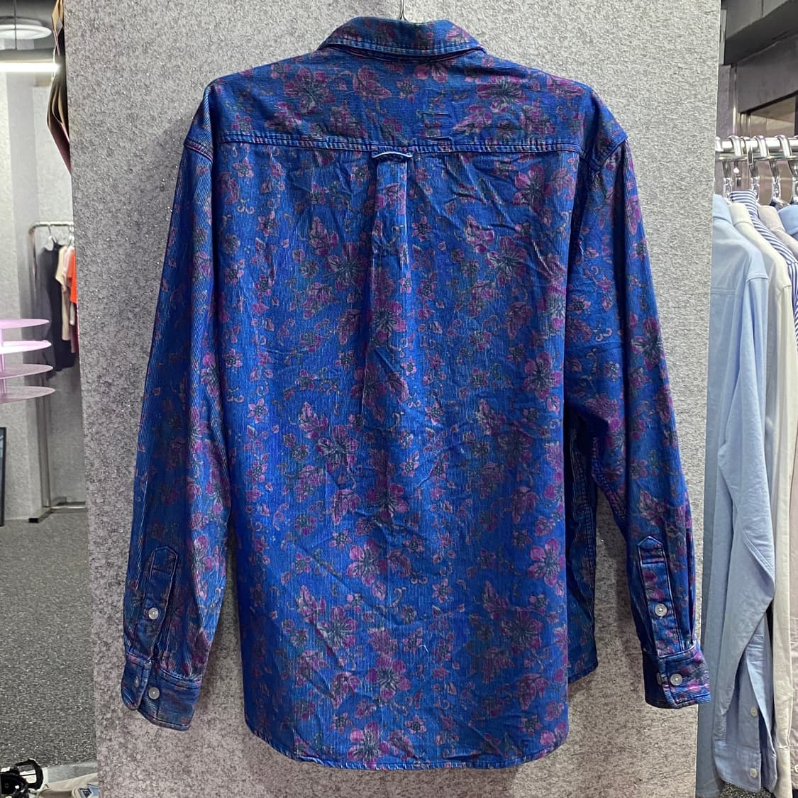 디스이즈네버댓 스몰로고 플로럴 코듀로이 셔츠 B3460  상품이미지4