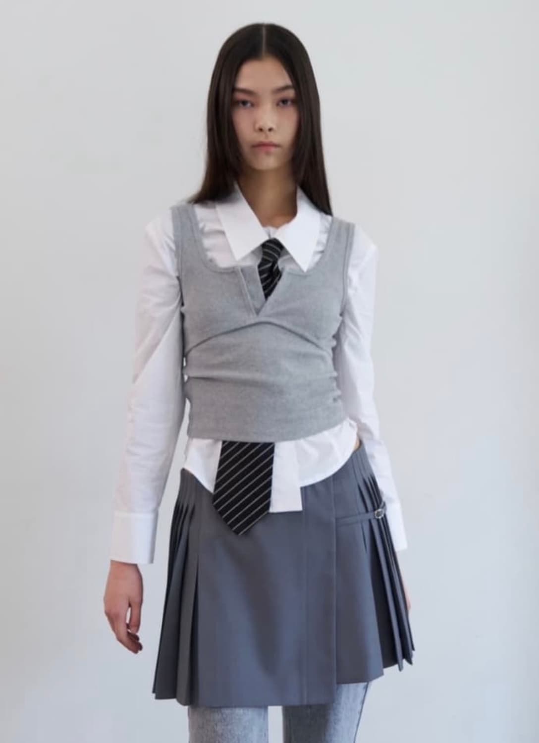 Lcdc tm 엘씨디씨 티엠 뷔스티에 디테일 탱크탑 멜란지그레이 M 상품이미지1