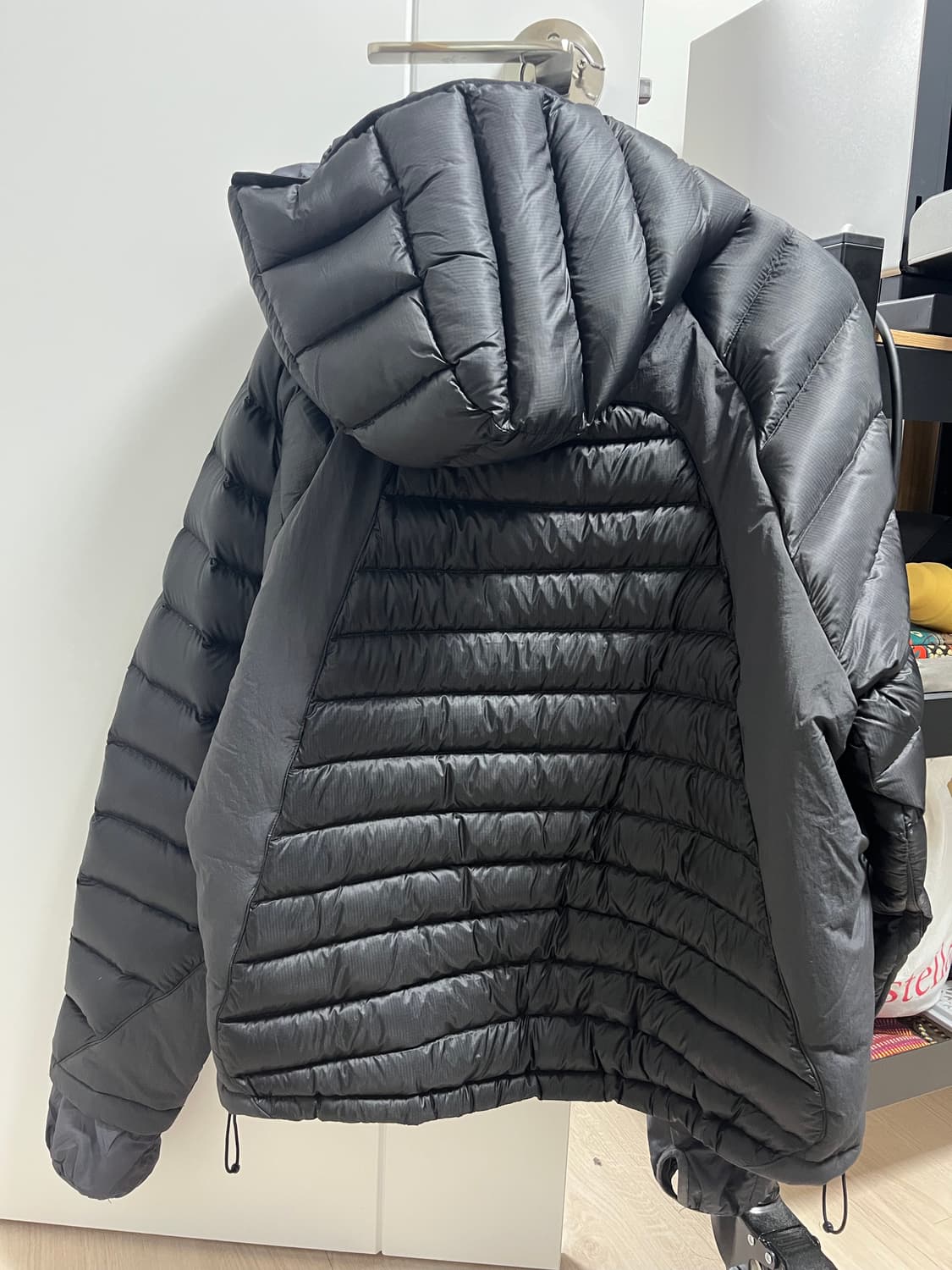 산산기어 패널드 푸퍼 자켓 상품이미지3