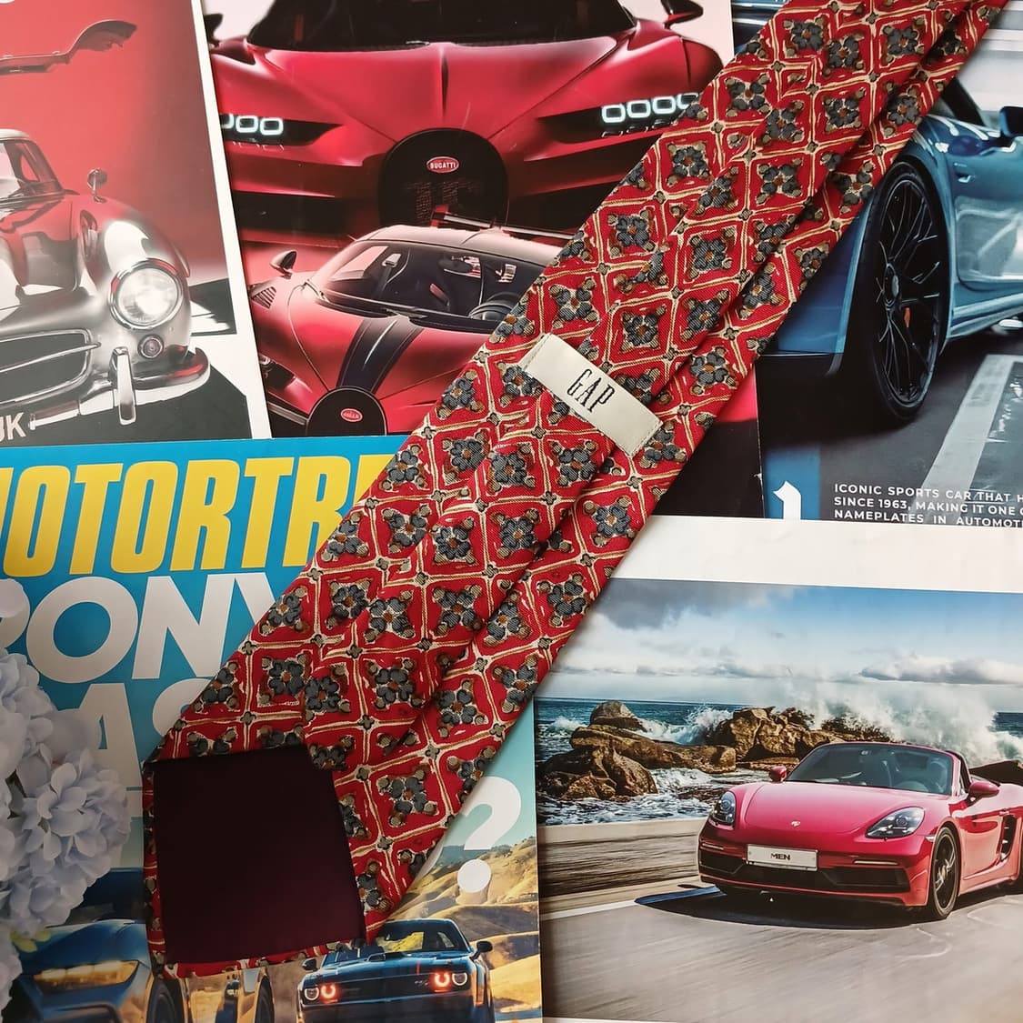 갭 실크 레드 기하 패턴 넥타이 9cm A등급 A19250
 상품이미지5