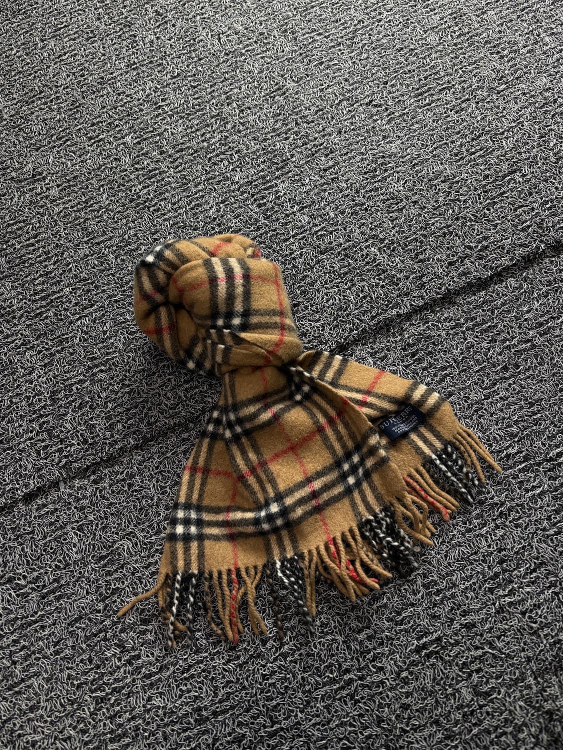버버리 캐시미어 노바 체크 머플러 3073 상품이미지1
