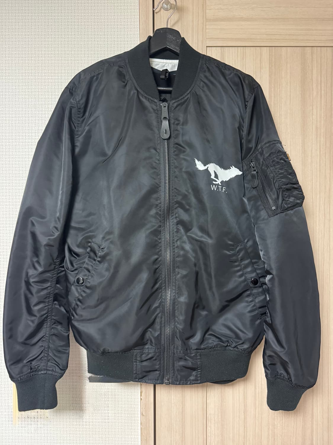 엘솔리타리오 X 알파인더스트리 MA-1 자켓 상품이미지1