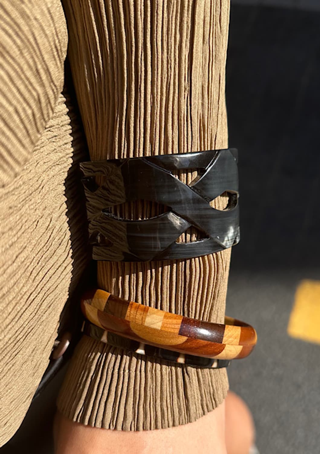 carve cow's horns bangle 상품이미지1