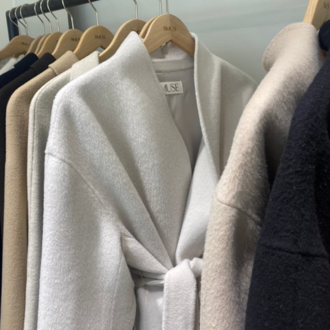 비뮤즈(B.MUSE) 베뉴엣 알파카 울 세르코트 프리사이즈 새상품 상품이미지3
