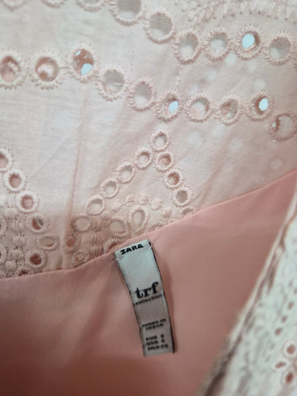 자라  아일렛 펀칭 롱 원피스 상품이미지3