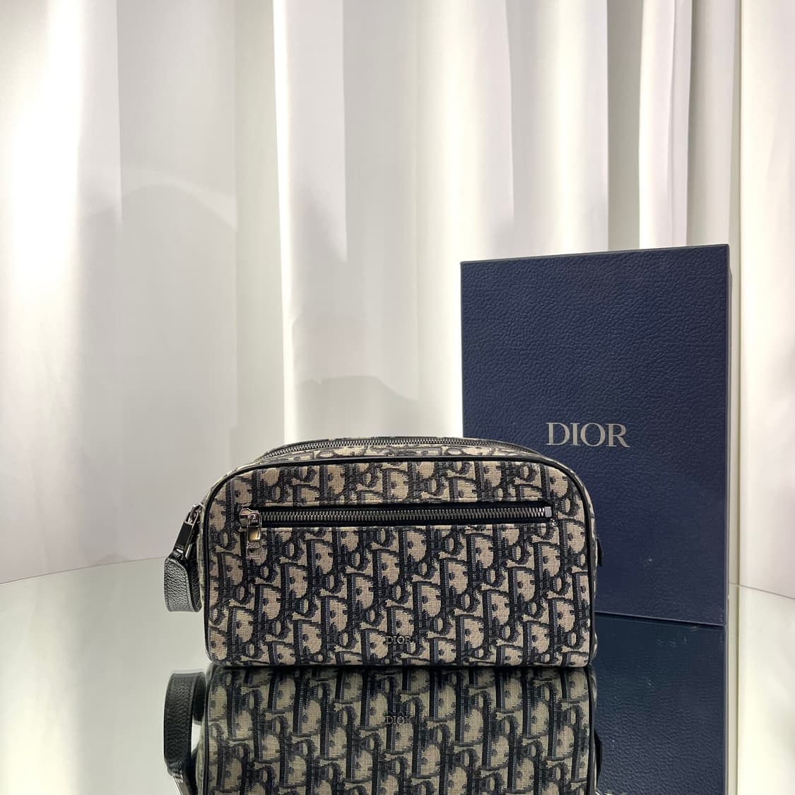 디올 오블리크 토일레트리 돕키트 파우치 상품이미지2