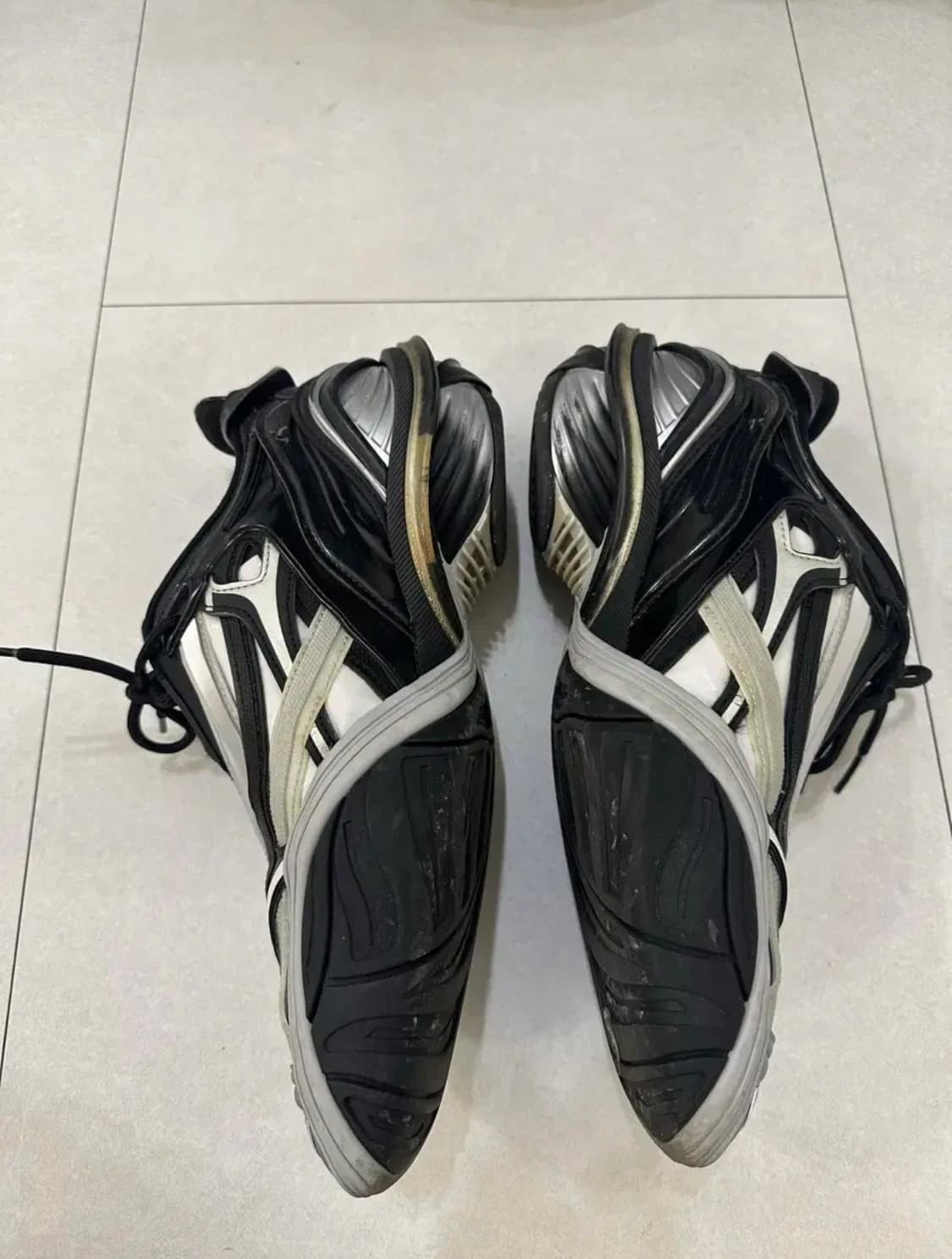 발렌시아가  타이렉스 43 상품이미지2