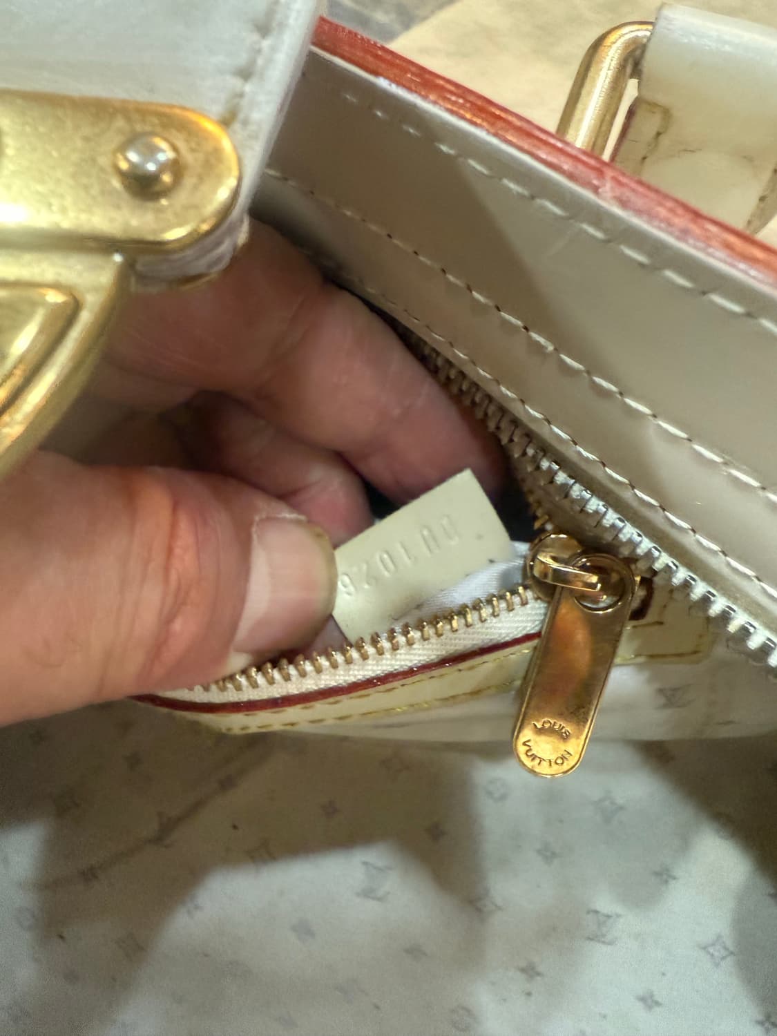 정품 루이비통 수할리 레파누이 PM 팝니다 상품이미지9