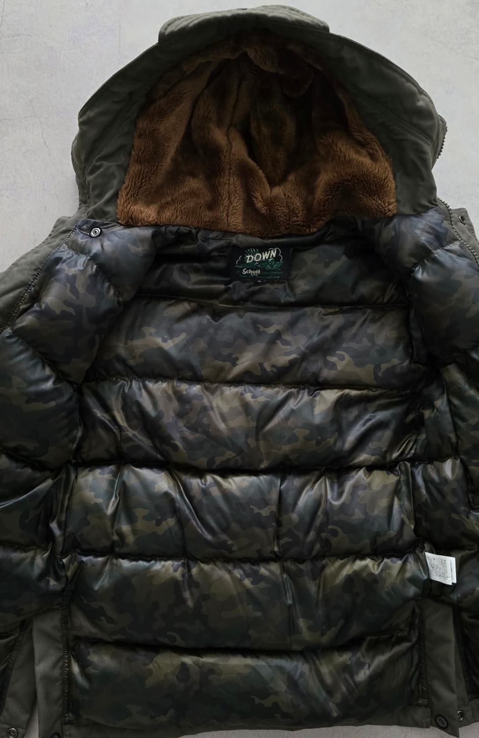 초레어) SCHOTT 쇼트 패딩 M 싸이즈 판매 합니다. 상품이미지1