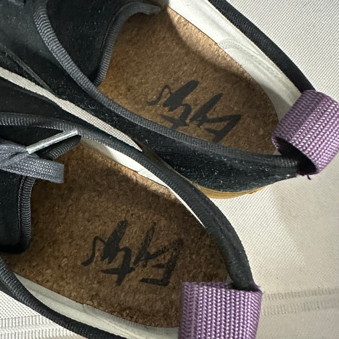 이티스 마더 스웨이드 스니커즈 상품이미지4