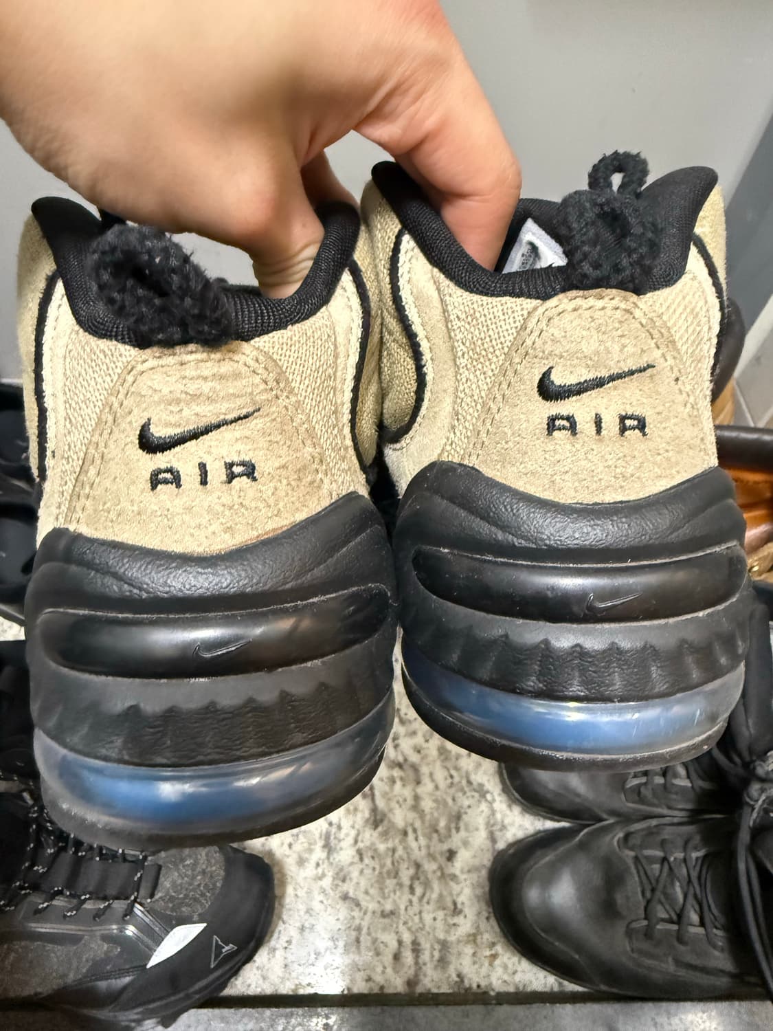 나이키x스투시 에어페니2 라탄 앤 라임스톤 상품이미지4