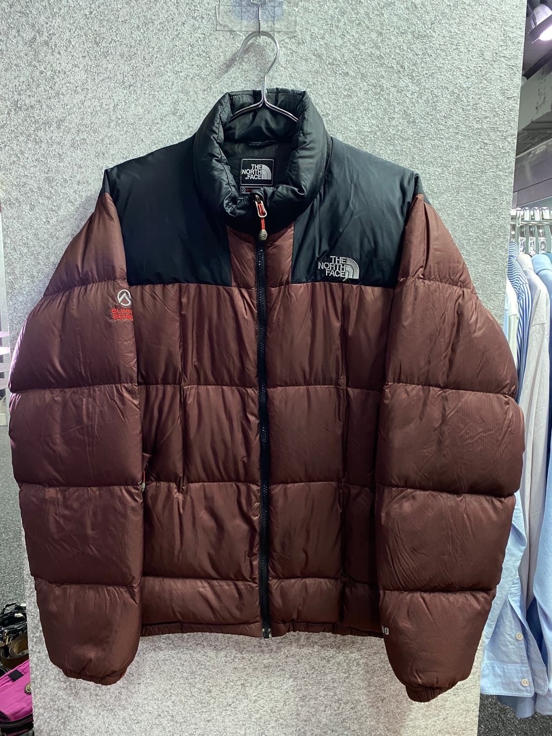 노스페이스 써밋 시리즈 구스다운 배색 패딩 B3411 상품이미지2