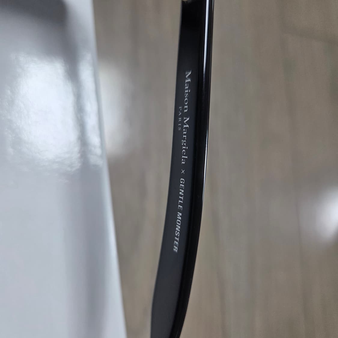 젠틀몬스터 × 메종 마르지엘라 mm007 상품이미지2