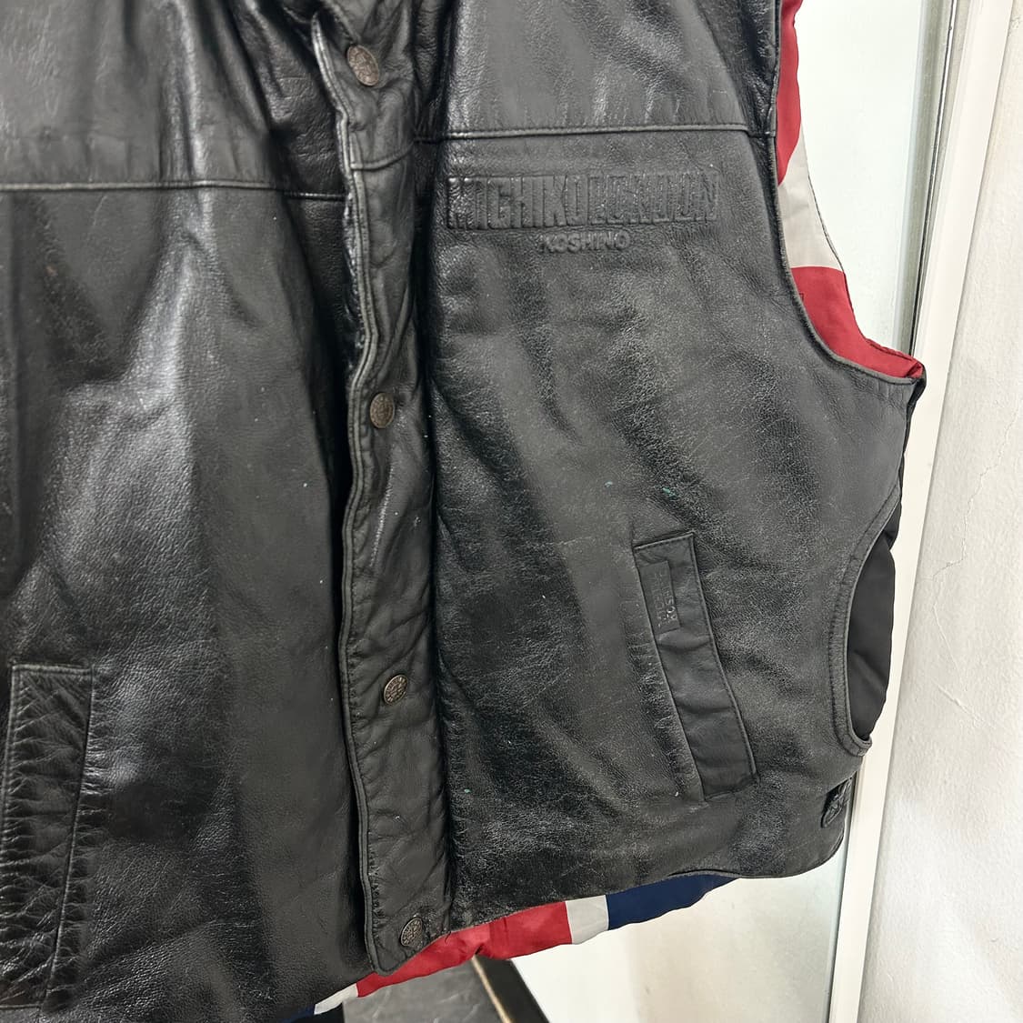 미치코 코시노 런던 소가죽 크롭 패딩 조끼 상품이미지6