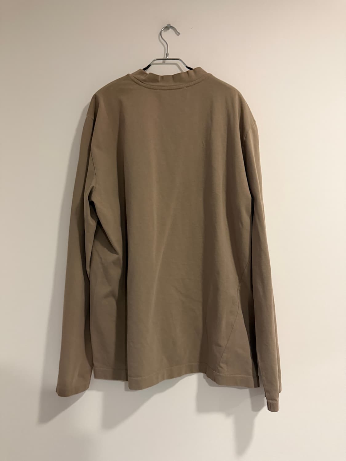 아워레가시 트위스티드 롱슬리브 상품이미지3