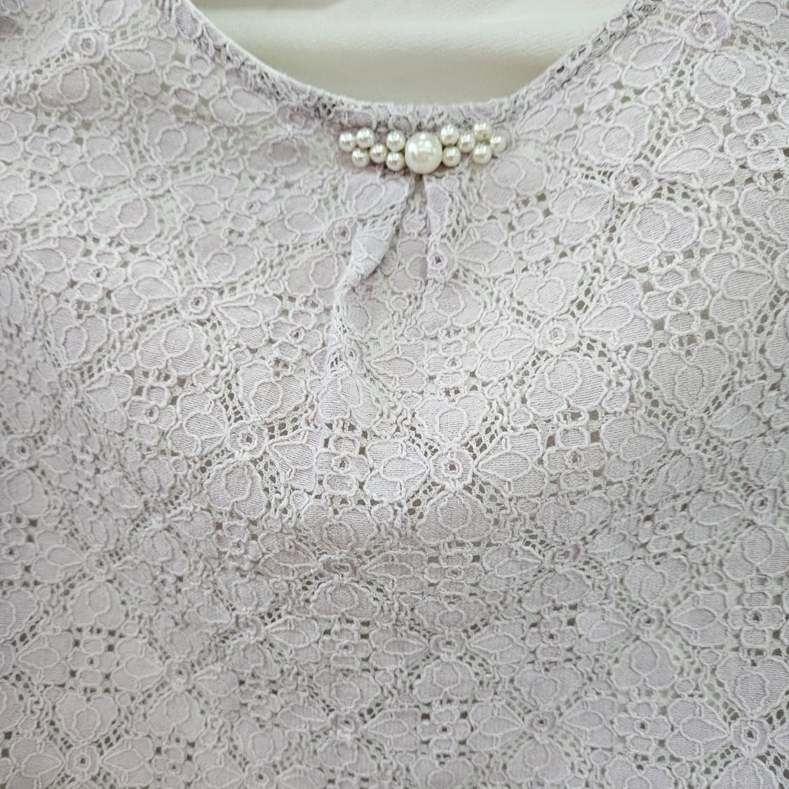 엑시즈팜 포에틱 오프숄더 레이스 블라우스 상품이미지4