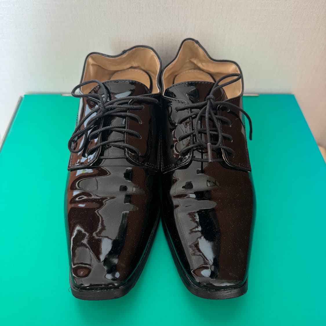 DESIGN by KARA 검정 에나멜 구두 250mm 상품이미지2