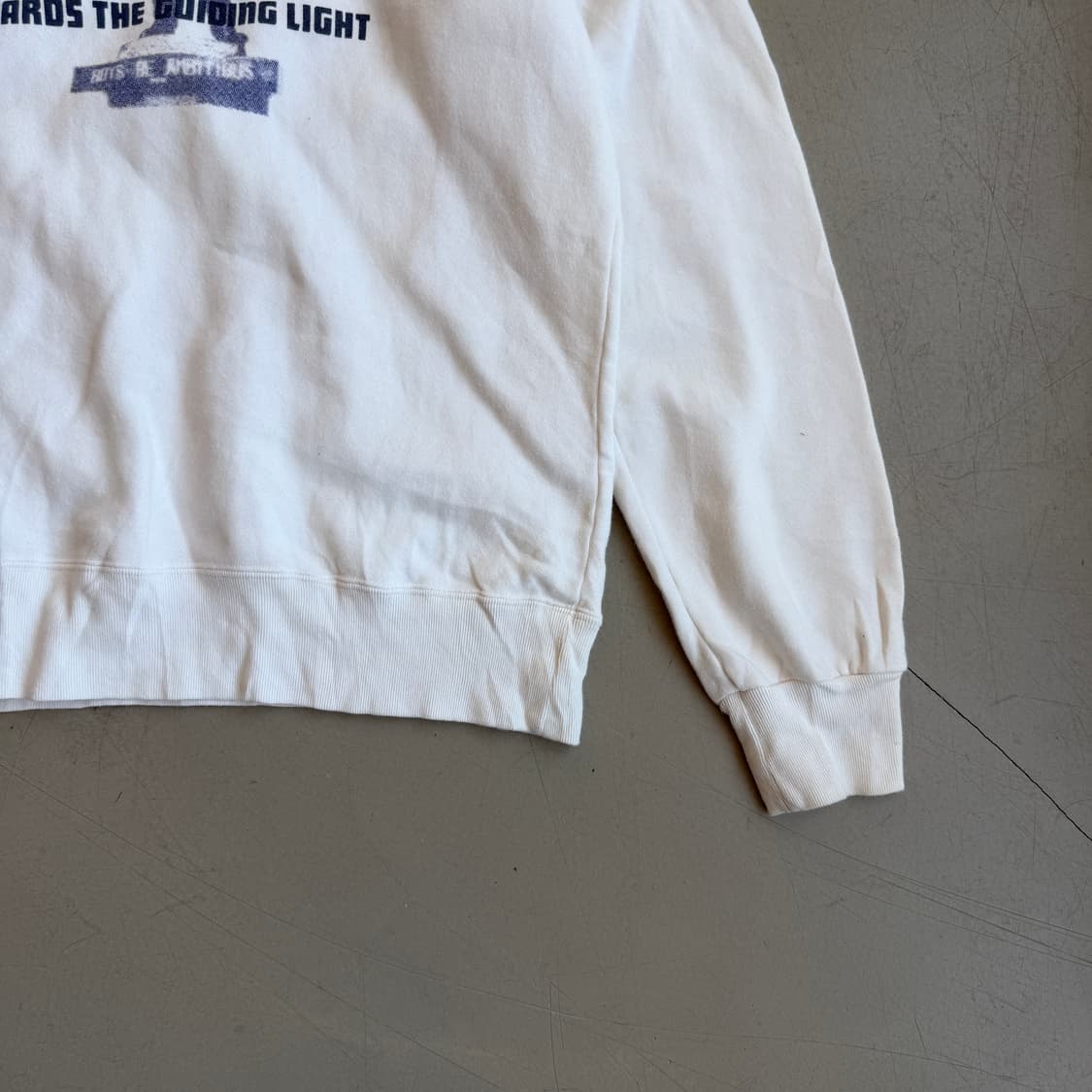 블루블루 크루넥 스웻셔츠 상품이미지2