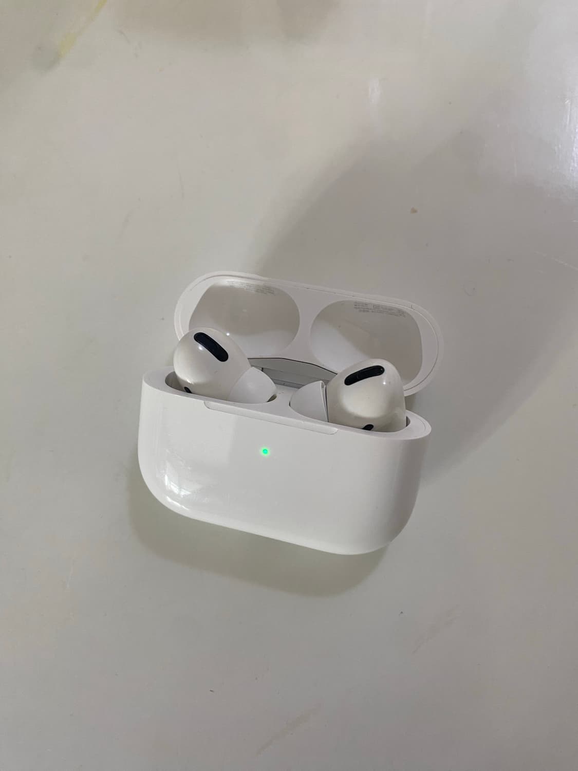 에어팟프로1 상품이미지1