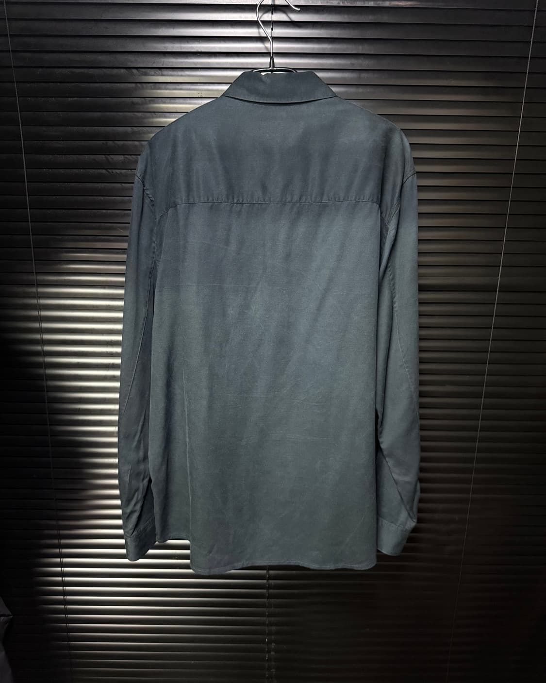 DKNY 워시드 코튼 네이비 남색 포켓 드레스 셔츠 자개 단추 100 L 상품이미지7