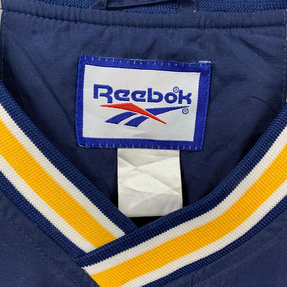 리복 올드스쿨 미시건 네이비 웜업 상품이미지5