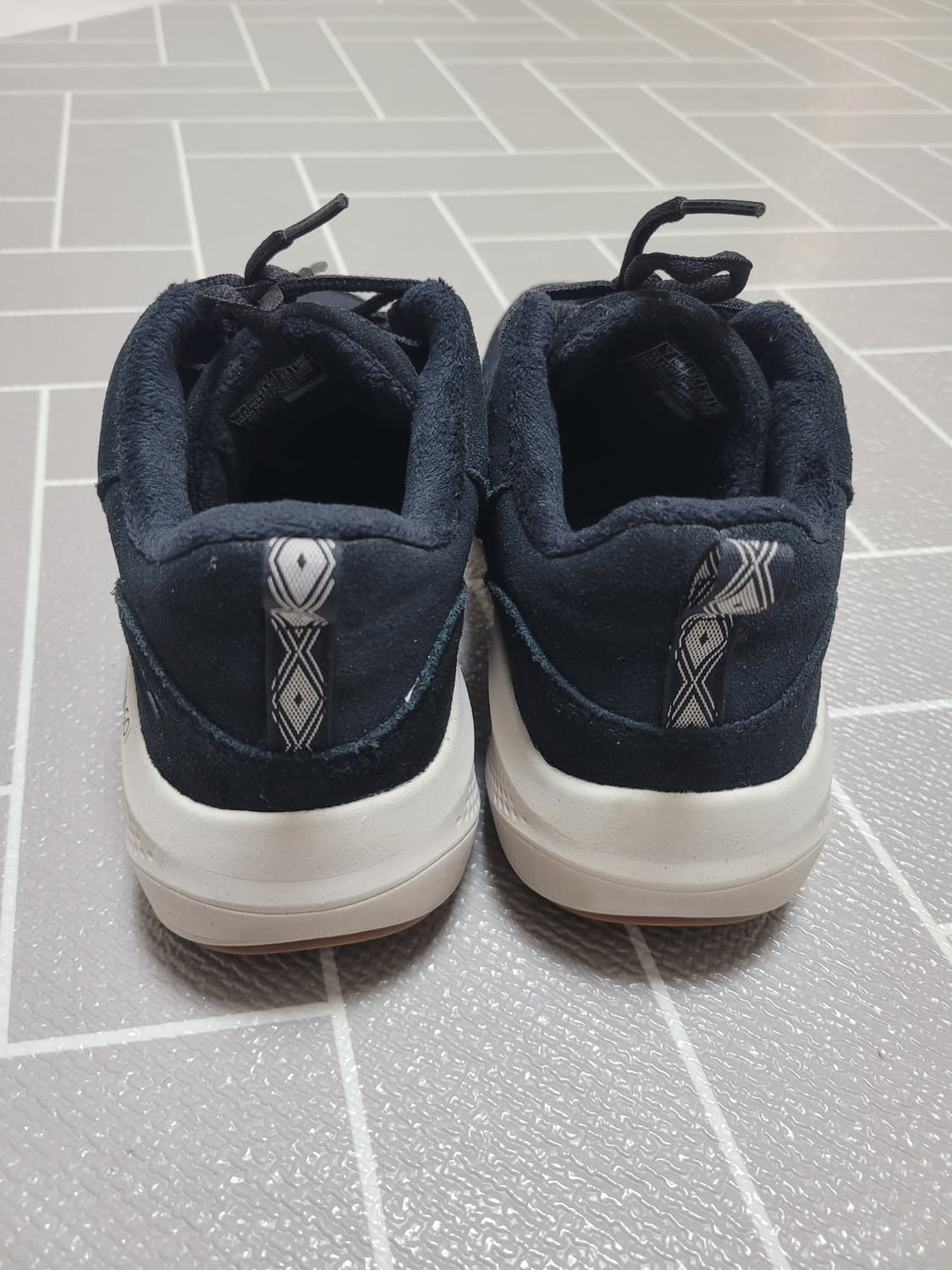 1회착) 스케쳐스 온 더 고 엘리베이트 240 (겨울용) 상품이미지4