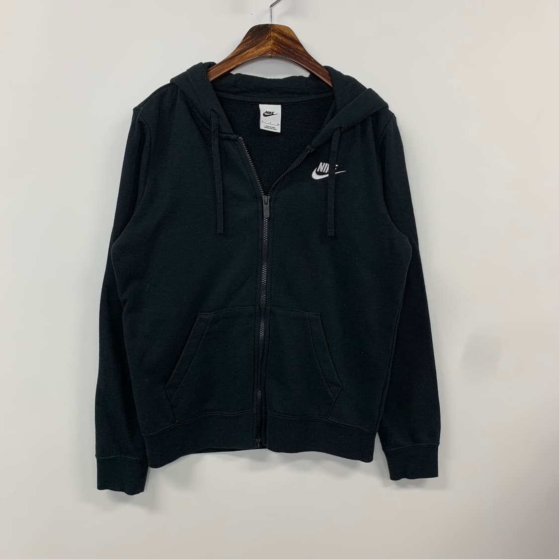 나이키 퓨추라 자수로고 블랙 후드집업 상품이미지2