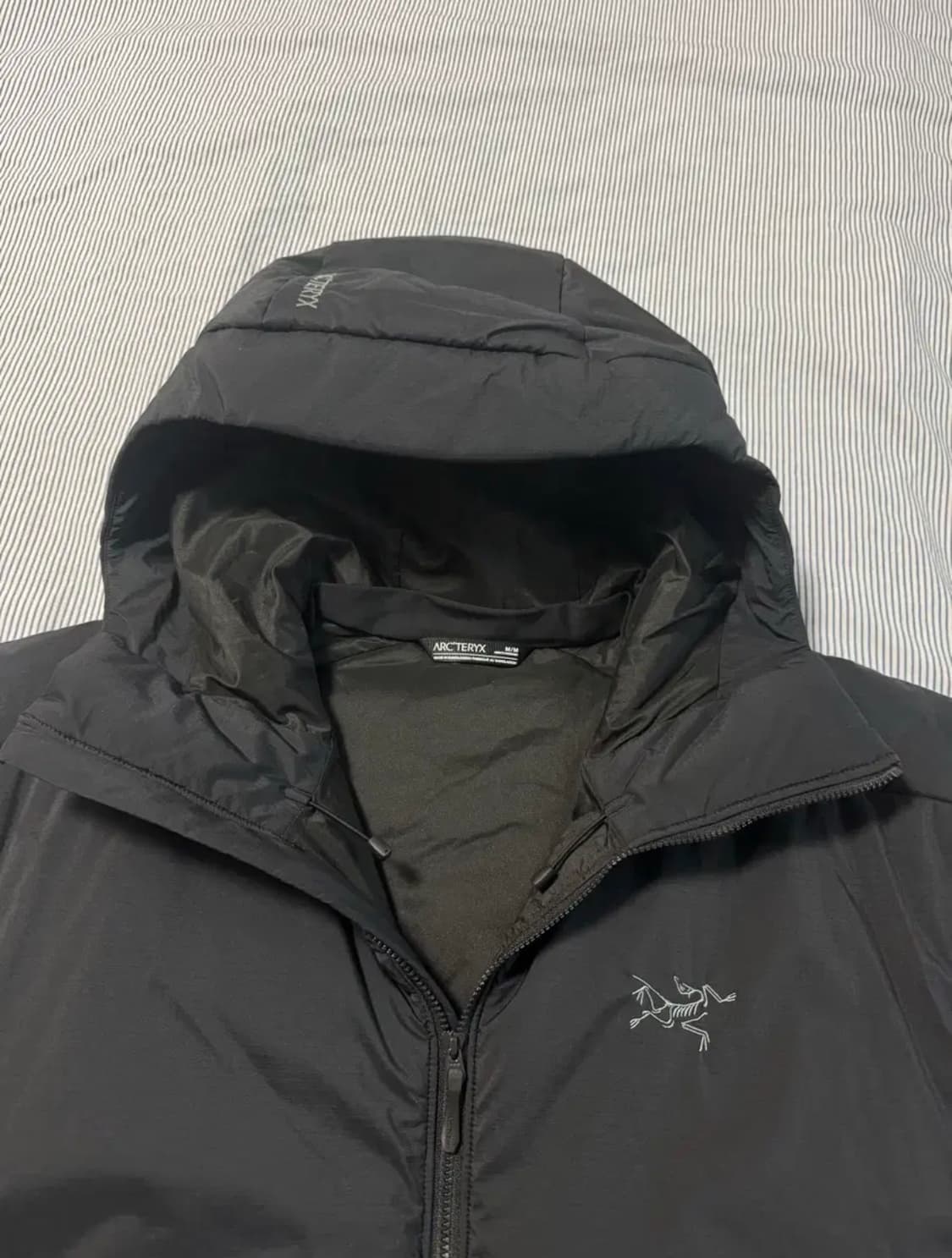 (SS급) 아크테릭스 아톰 헤비웨이트 후디 블랙 M 상품이미지5