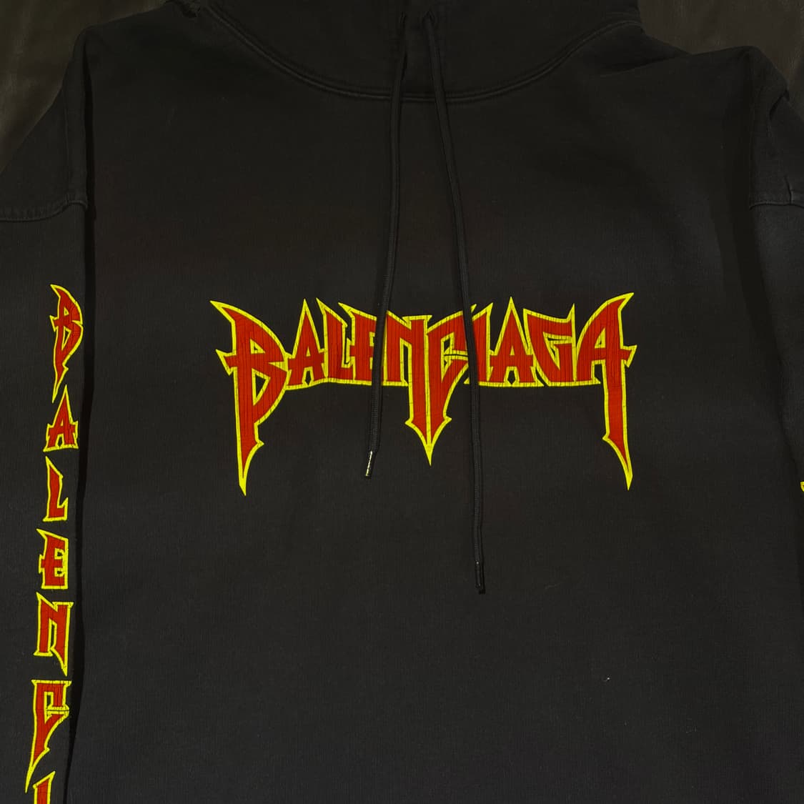 발렌시아가 로고 후드티 상품이미지5