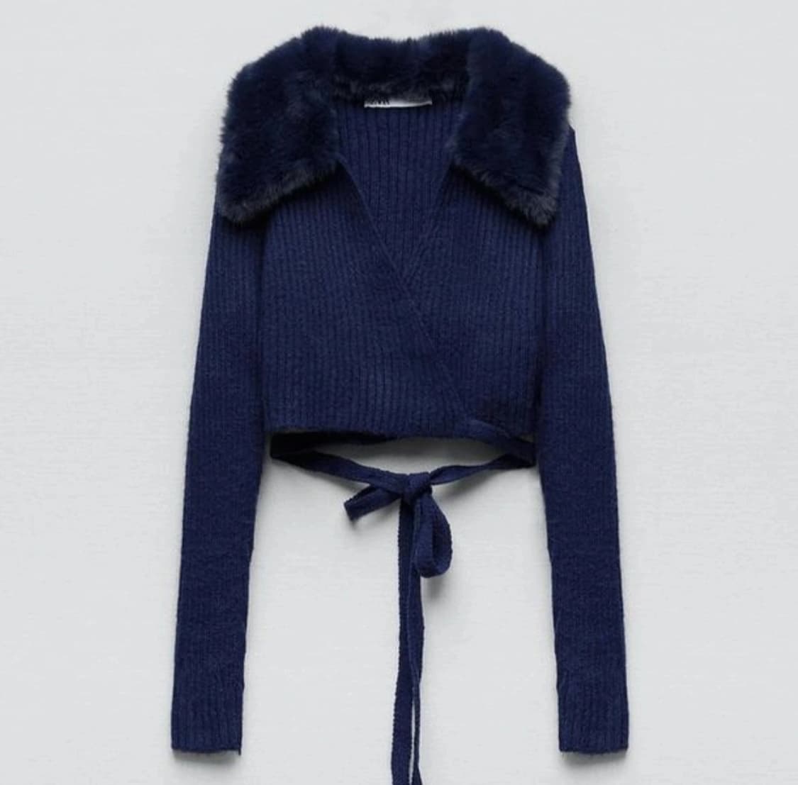 자라 Zara s사이즈 카라 퍼 가디건 네이비 상품이미지2