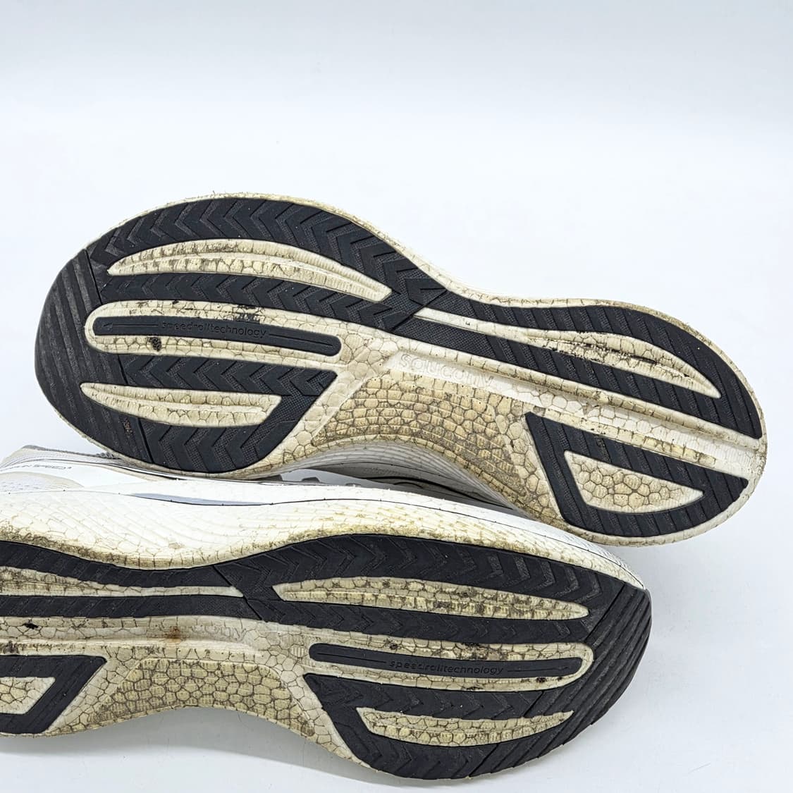 써코니 엔돌핀 스피드3 화이트 블랙 (280) 상품이미지3