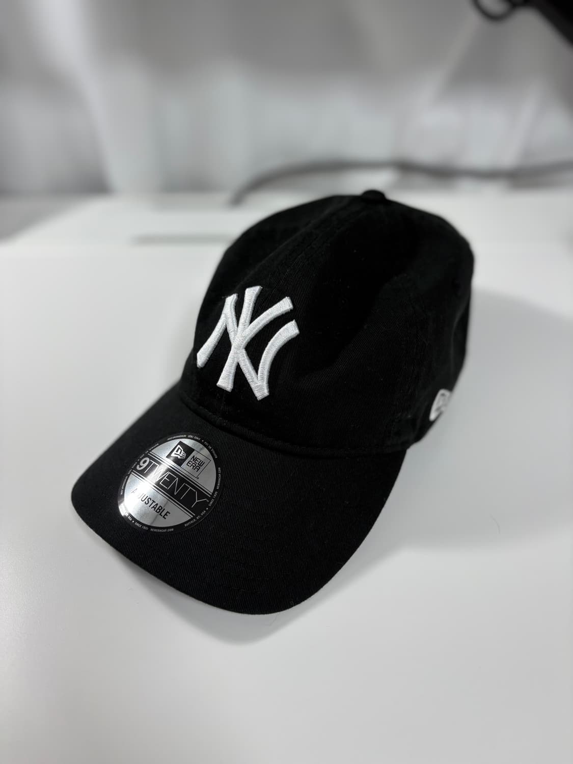 [해외] 모마 뉴에라 볼캡 블랙 상품이미지1