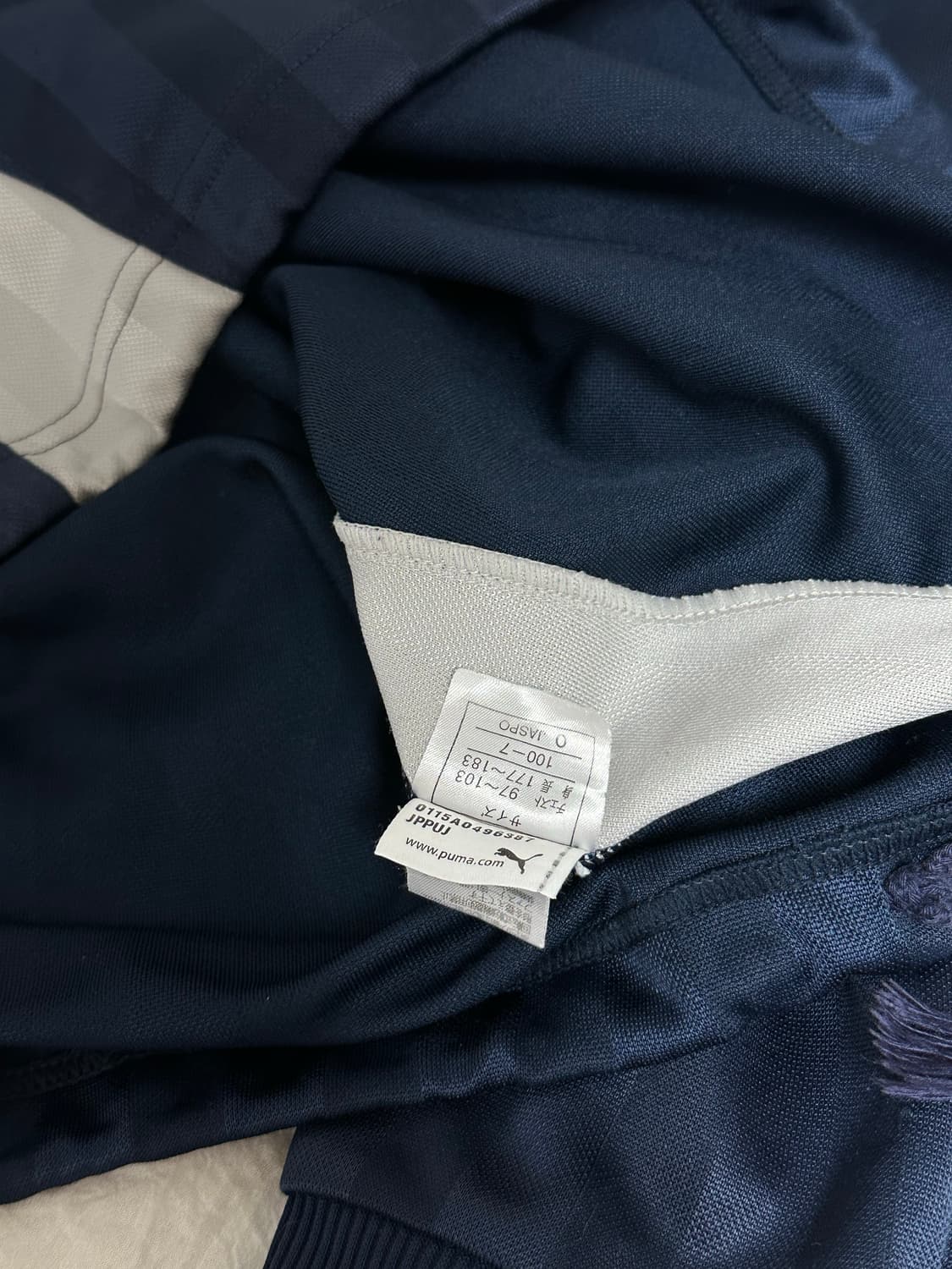 푸마 네이비 절개 웜업 라지 상품이미지5